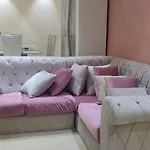 Apartment Near Downtown And Airport