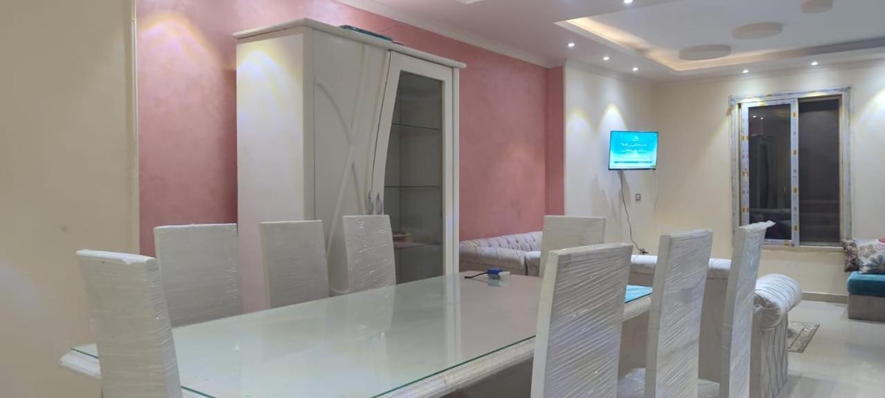 Near Downtown And Airport Cairo