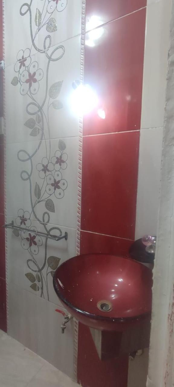 Apartment Near Downtown And Airport *